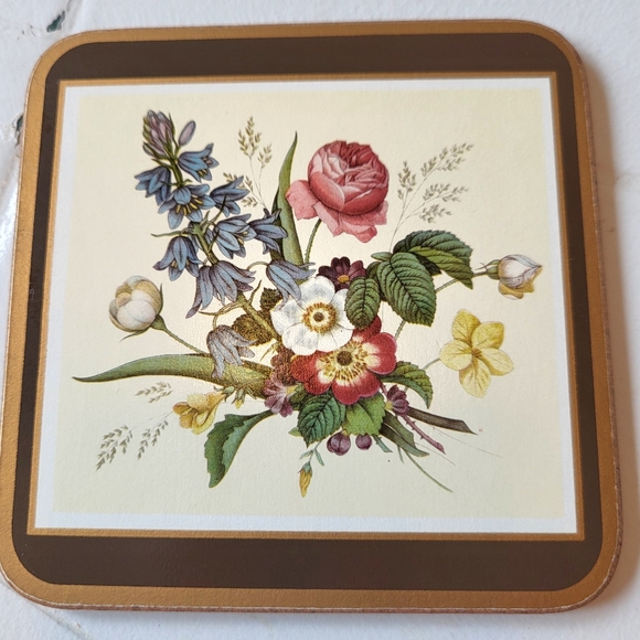 VINTAGE English Life six coasters, Made in England Floral Spray Cork Flowers - Picture 6 of 12